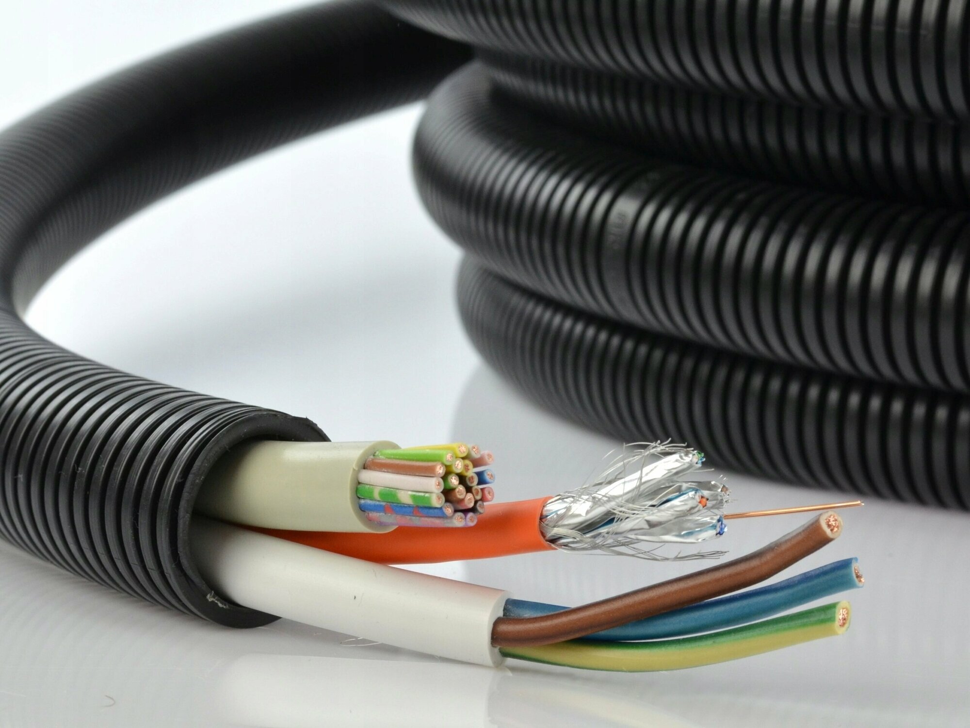 Adornos para tapar cables