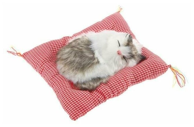 Игрушка на панель авто кошка на подушке бело-серый окрас