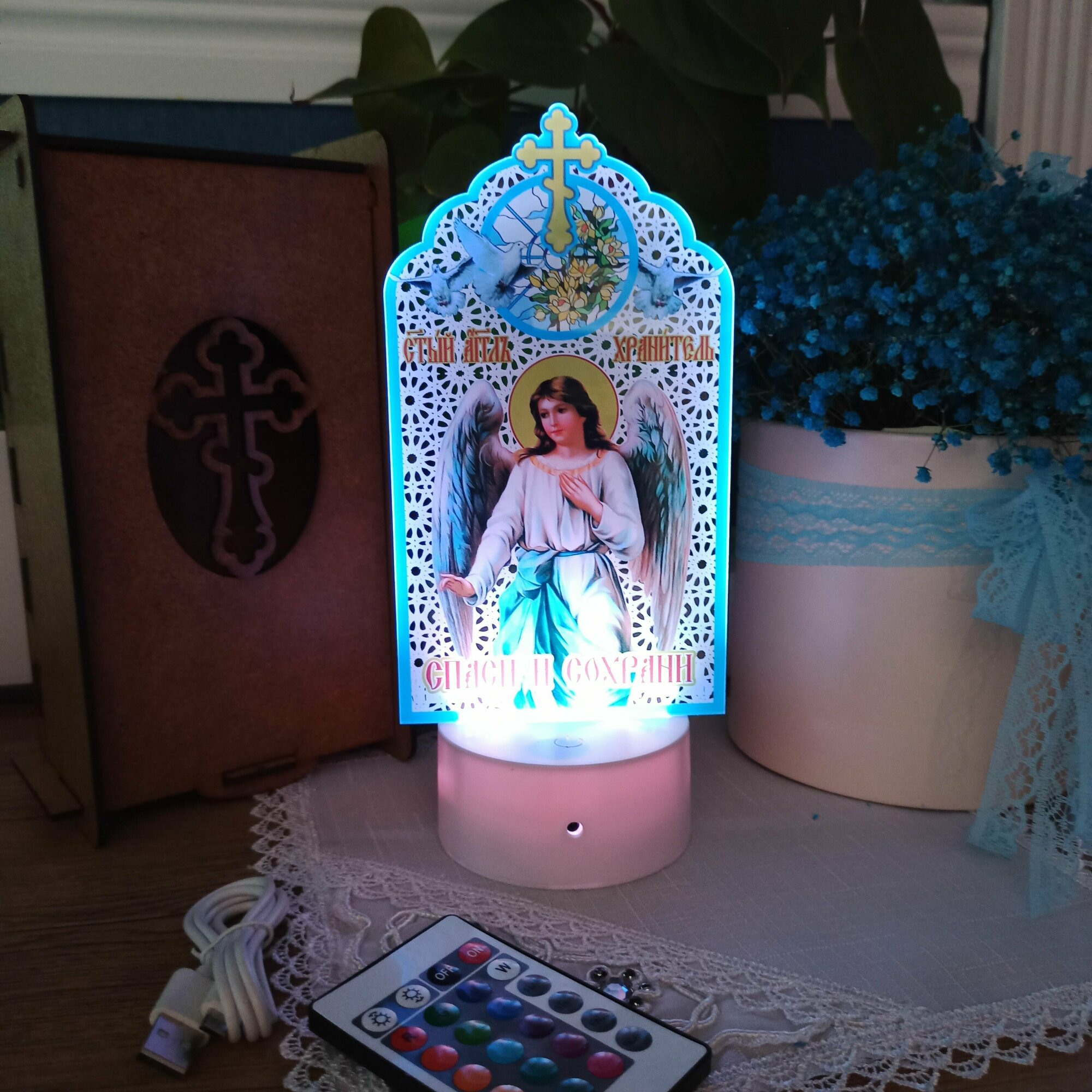 Икона Ангела Хранителя светильник ночник в подарочной упаковке - фотография № 7