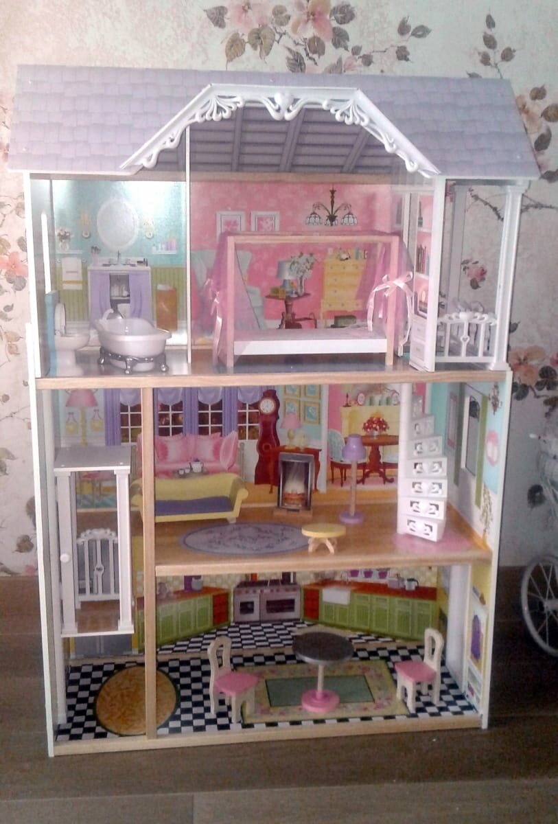 Трехэтажный дом из дерева для Barbie (Барби) KidKraft Кайли (Kaylee, 65251) с мебелью 10 предметов - фото №16