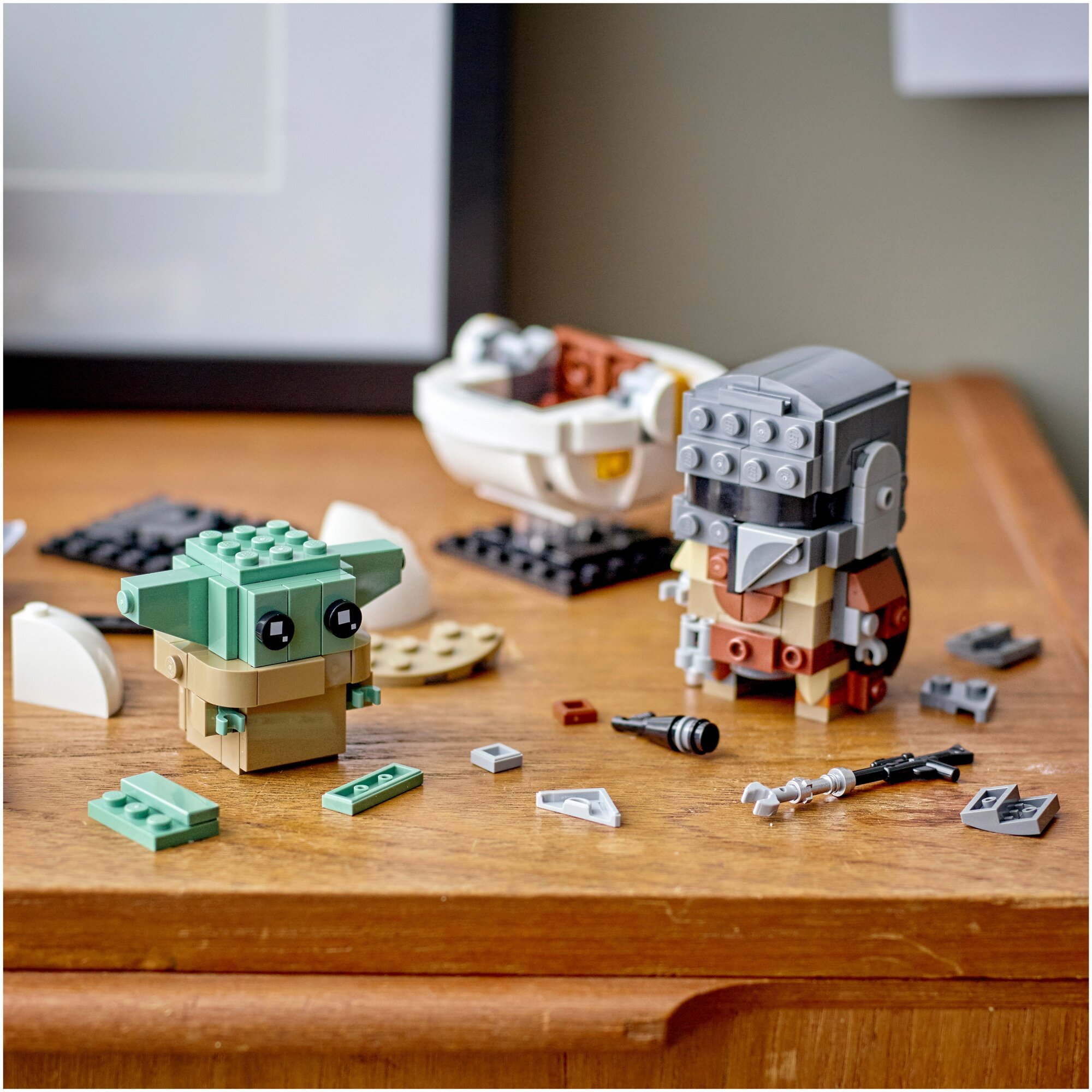 Конструктор LEGO Star Wars Мандалорец и малыш, 295 деталей (75317) - фото №4