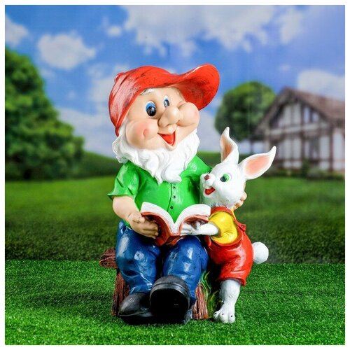 Садовая фигура Гном с зайцем и книжкой 42х28см