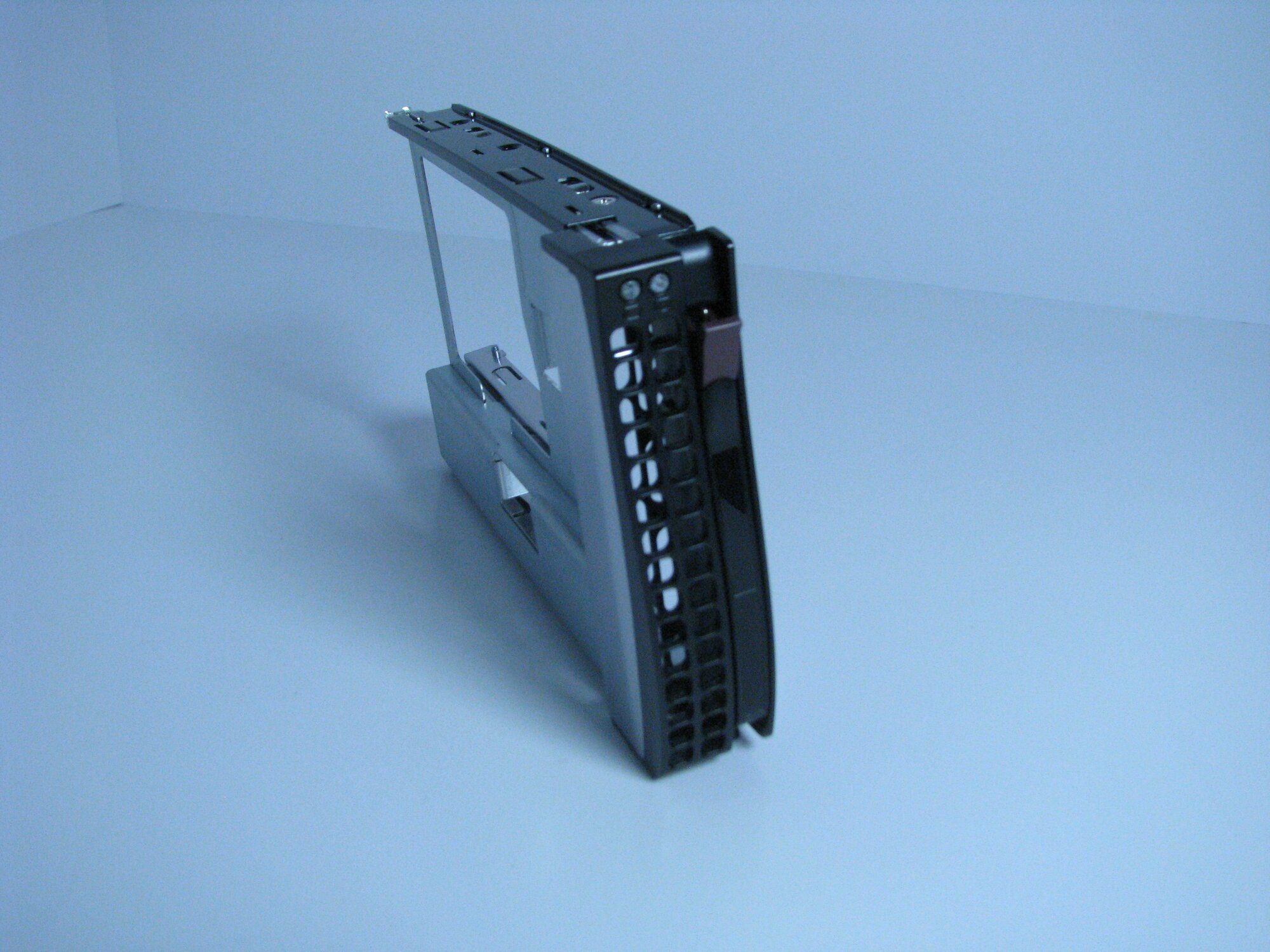 Модуль SuperMicro 3.5" hot-swap drive tray - фото №15