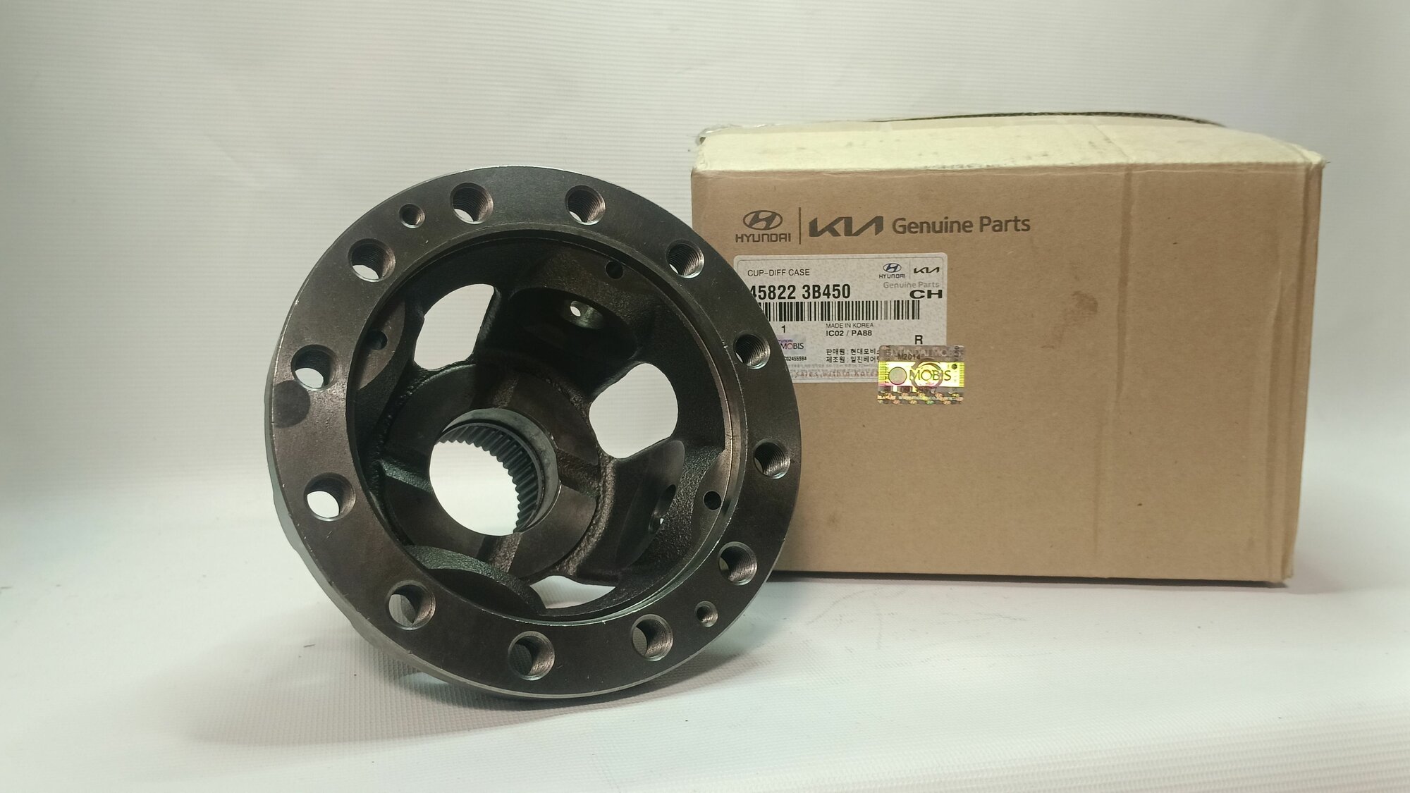 Hyundai/KIA Корпус(чашка) дифференциала АКПП 4WD, артикул 45822-3B450, бренд MOBIS.