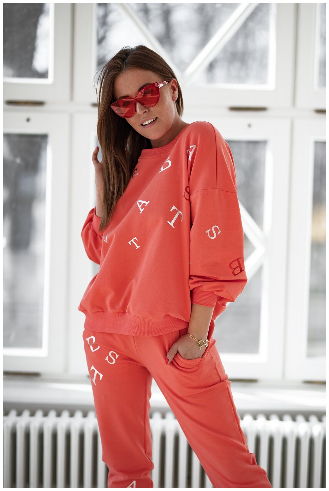 Спортивные костюмы буква r