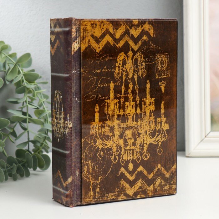 Шкатулка-книга дерево кожзам, стекло "Хрустальная люстра" 4,3х12х18 см 9735489