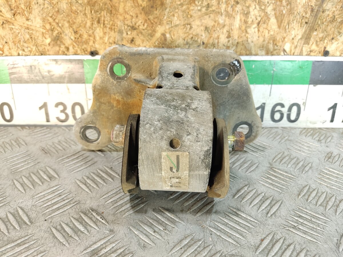 Опора кпп MITSUBISHI Outlander CU MR961709