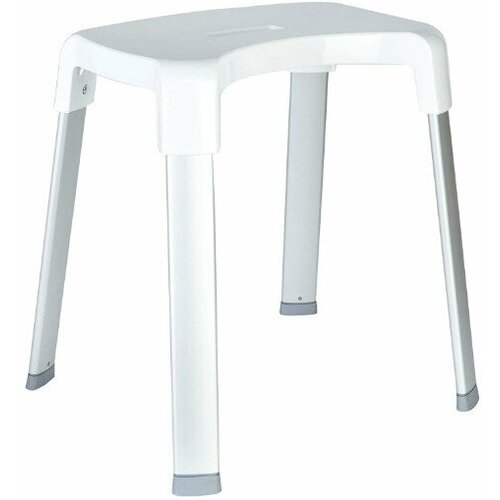 Стул Primanova M-BLP70095 цвет белый с отверстием для слива воды на сиденье, размеры 41,5х39х48 см, материал: алюминий и пластик, максимальная нагрузка 135 кг