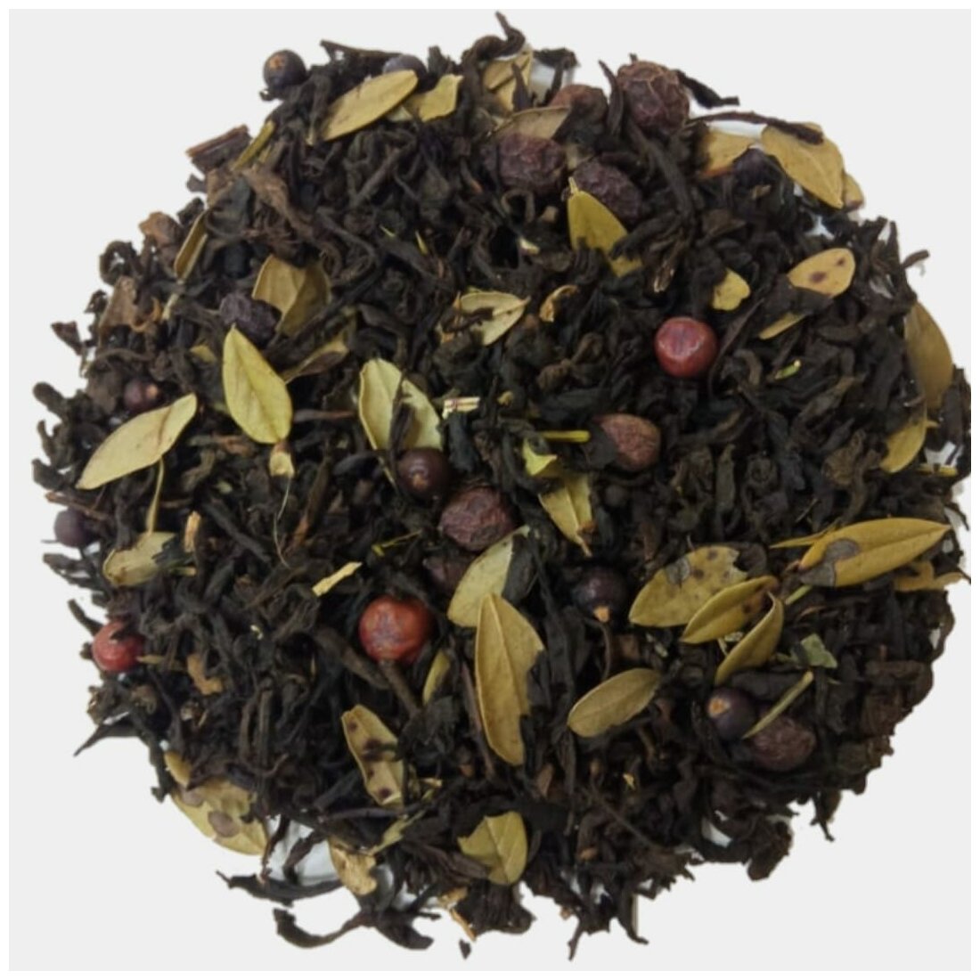Чай Таёжный сбор, чай черный индийский Ассам высший сорт, чай с ягодами, чай с травами, 100 грамм.