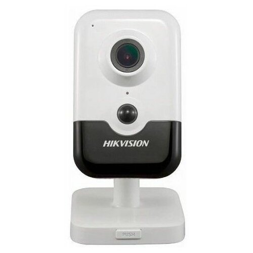 Камера видеонаблюдения IP Hikvision DS-2CD2423G2-I4mm 4-4мм цв корп белыйчерный 1867200₽