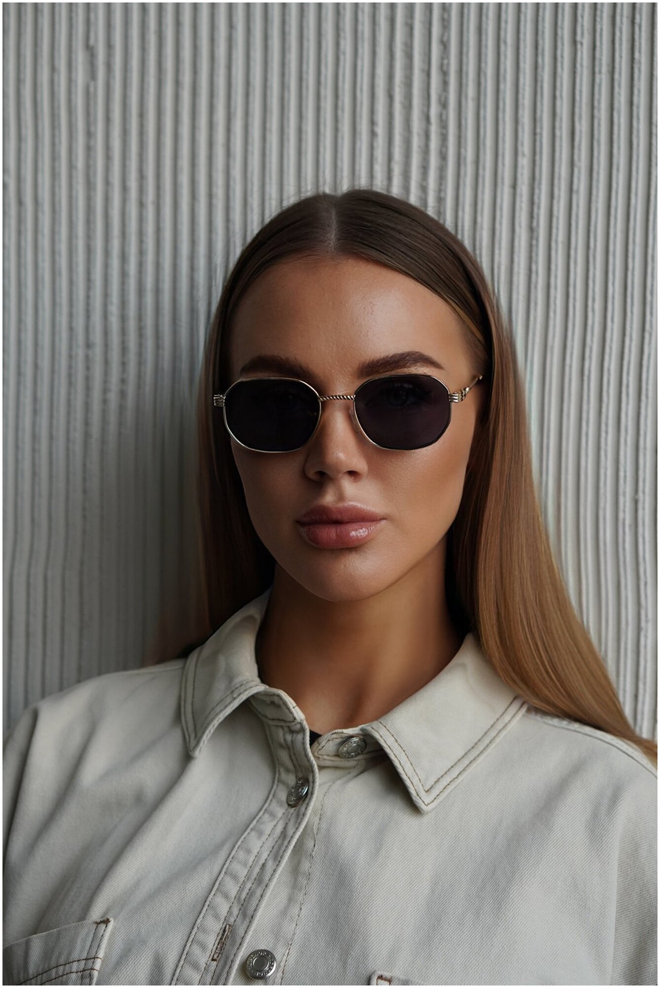 Очки солнцезащитные женские стильные с защитой от УФ лучей