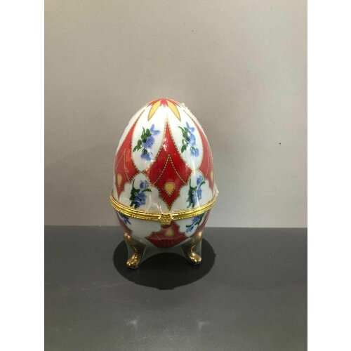 Статуэтка-Яйцо