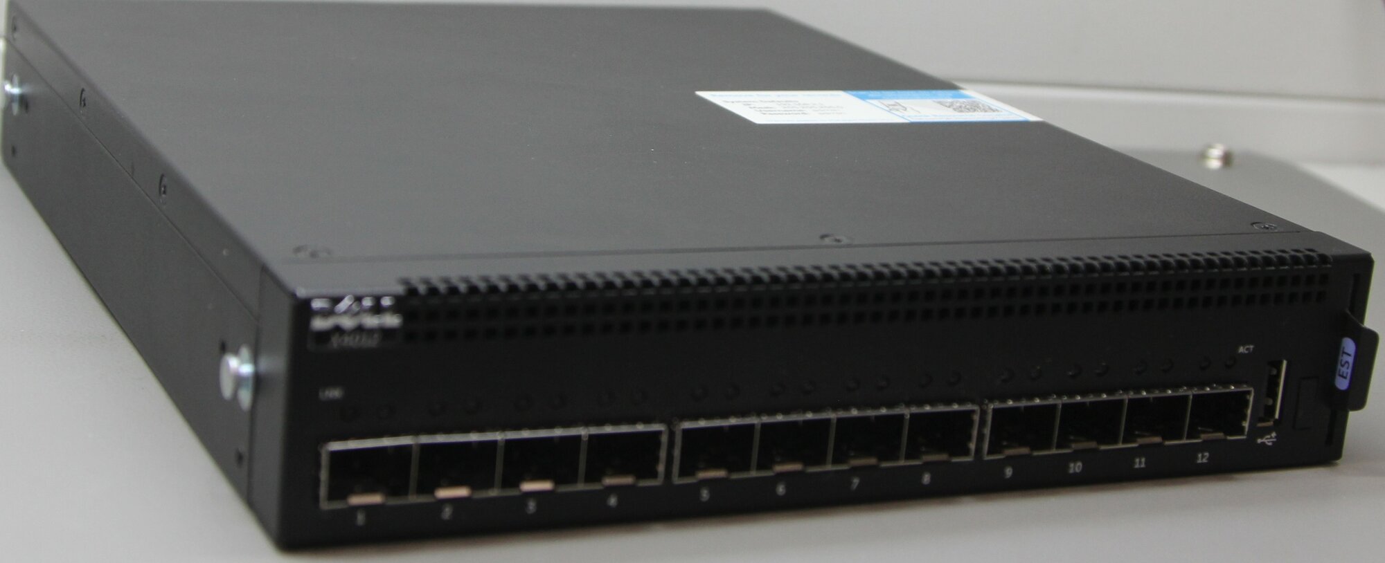 DELL Networking X4012 с веб-интерфейсом, 12 портов 10GbE SFP+, 3YPSNBD (210-AEOQ)