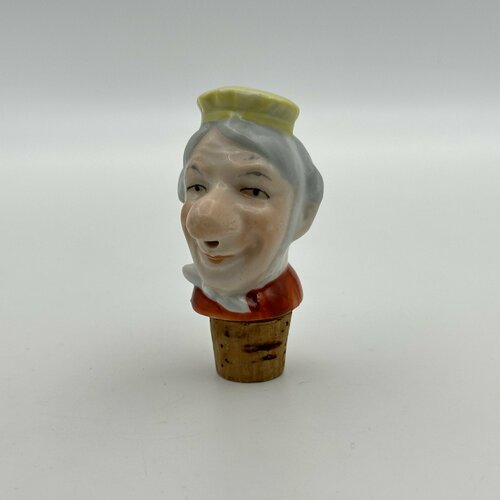 Пробка-наливайка для бутылки в виде мужской головы фарфор роспись 8450₽