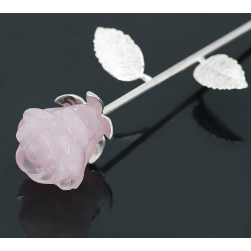 Цветок Розы из натурального камня розовый кварц 2799₽