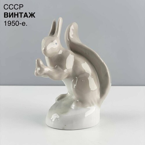 Винтажная статуэтка 