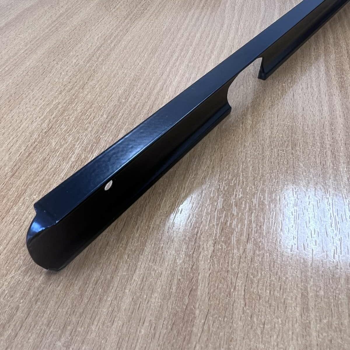 фото Планка для столешниц угловая универсальная 26 мм, R-9, цвет дерево