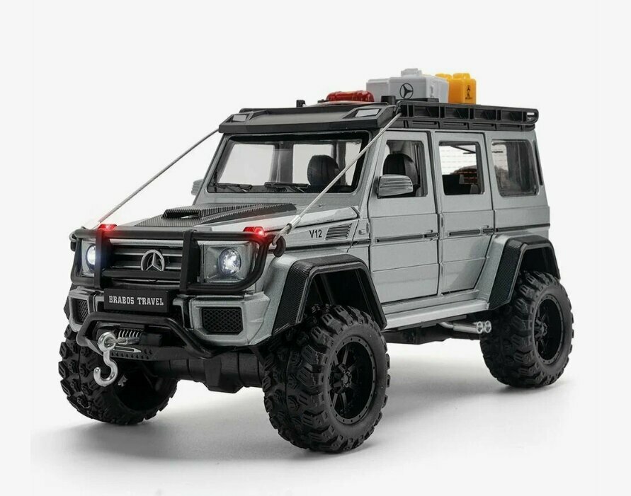 Машинка Unbranded "Mercedes G550", металлическая, с открывающимися дверьми, в масштабе 1:24