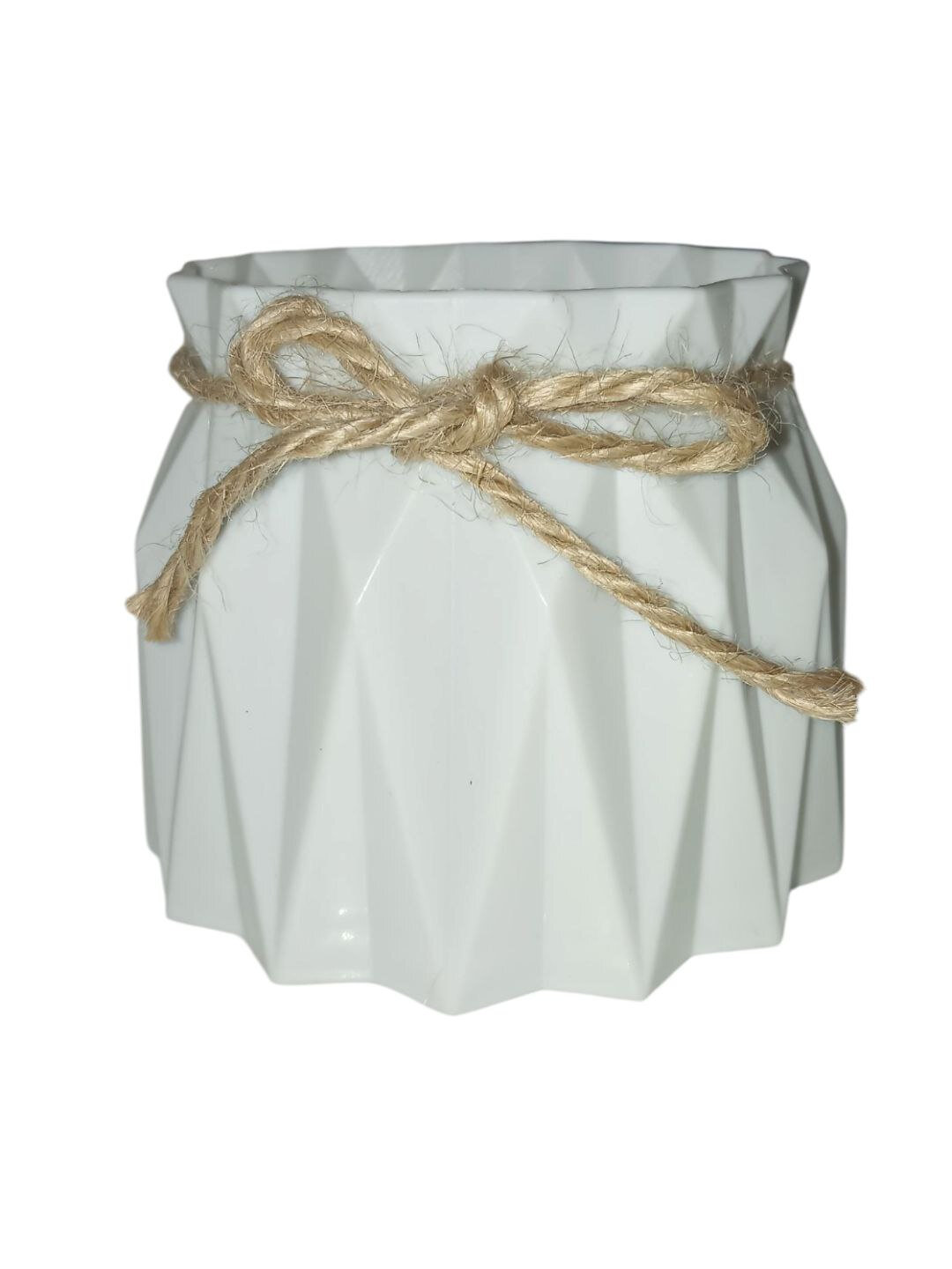 Ваза пластмассовая высота 10см для дома, декора , мелочей , цветов.