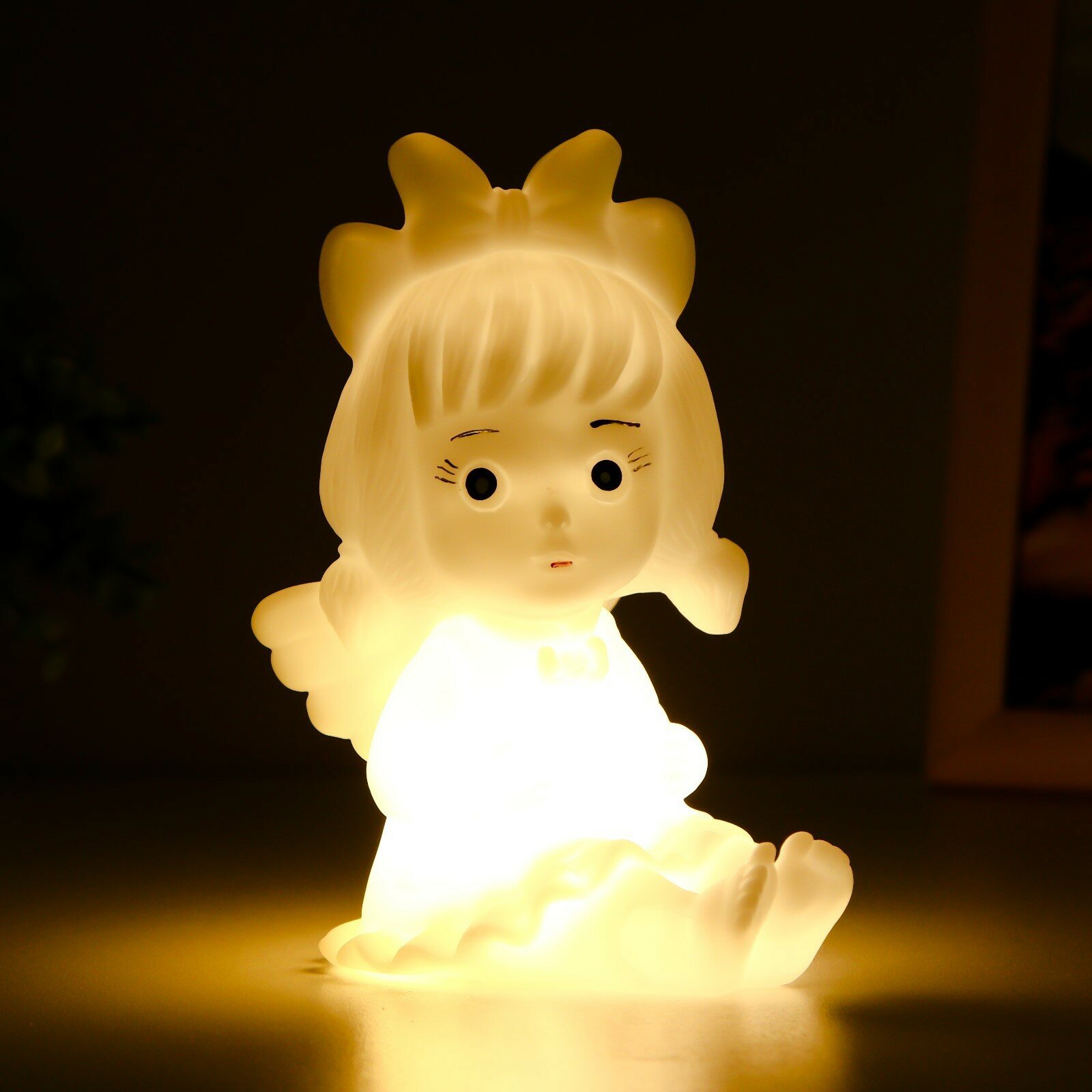 Ночник "Маленькая фея" LED от батареек 3xLR44 белый 7х10х15см - фотография № 2