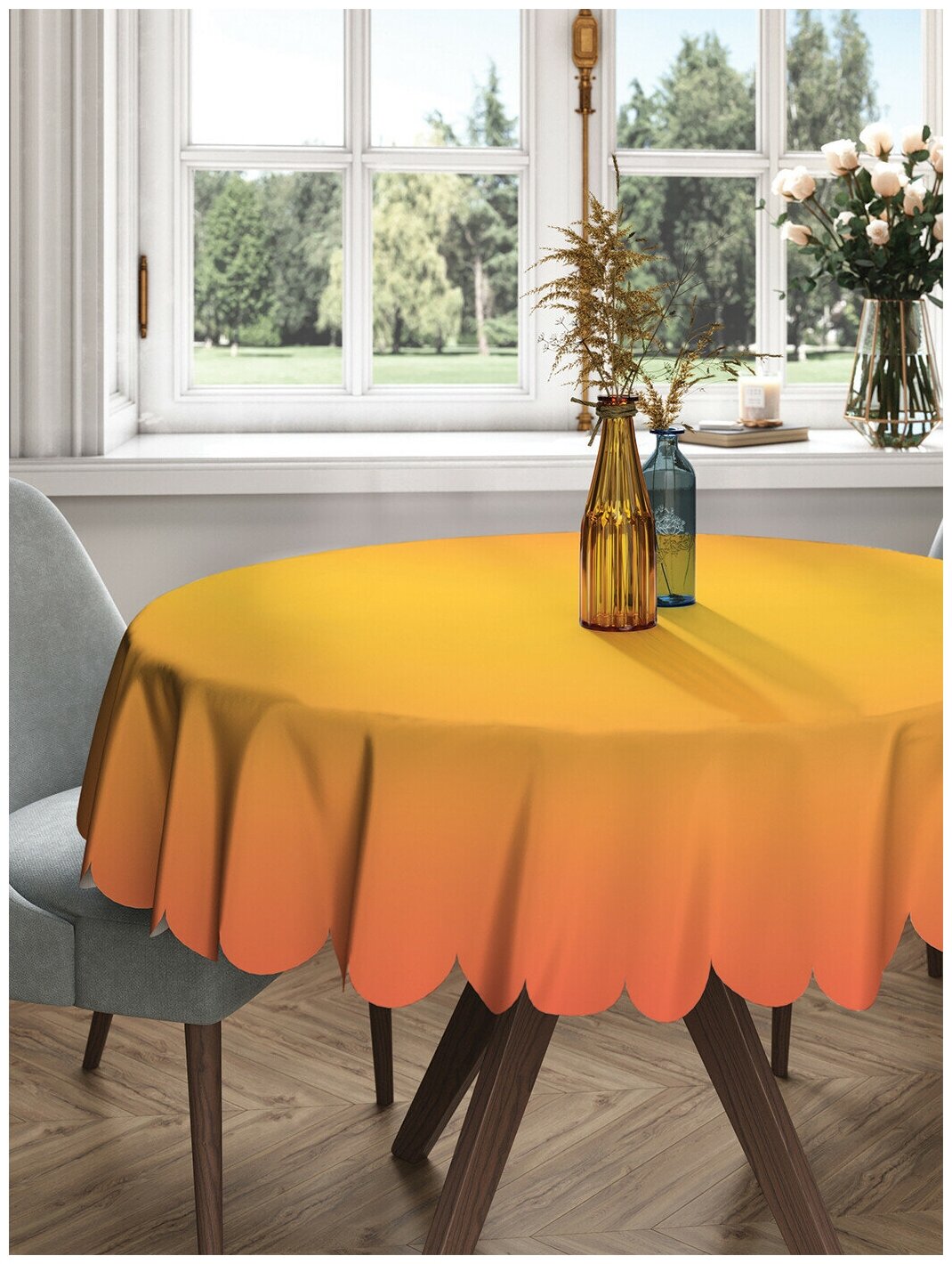 Круглая скатерть на кухонный и праздничный стол JoyArty "Оранжевое переливание" из сатена, диаметр 150 см