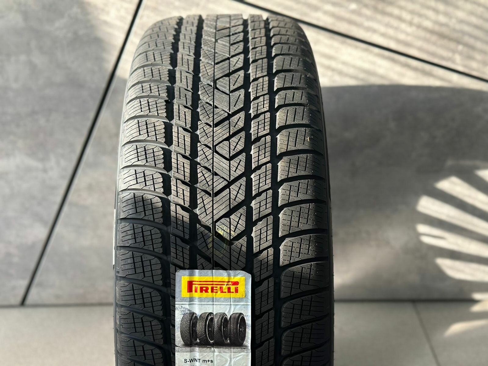 Pirelli Scorpion Winter 275/45R20 110V XL N0