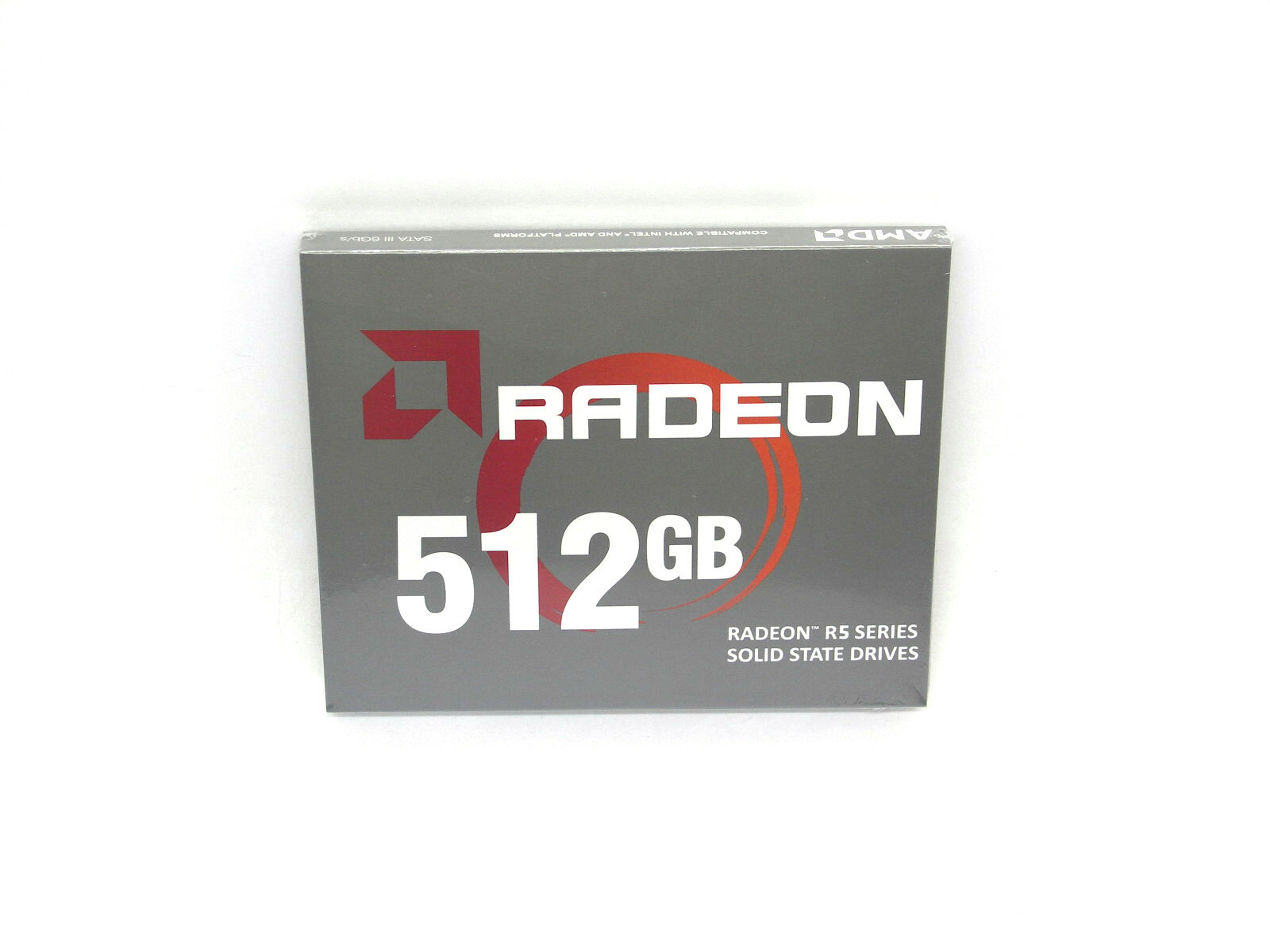 Твердотельный накопитель AMD Radeon R5 512 ГБ SATA R5SL512G