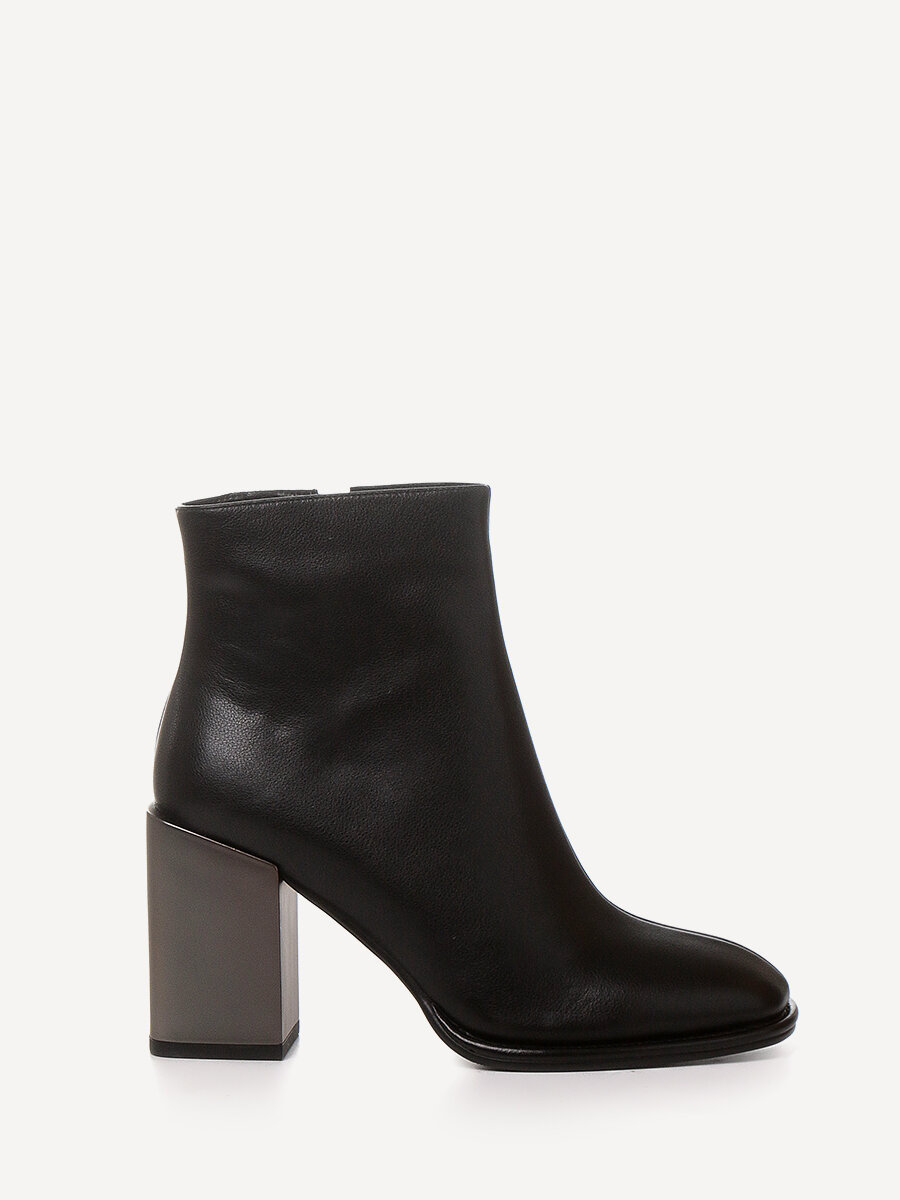 LAUF! P93-638 black