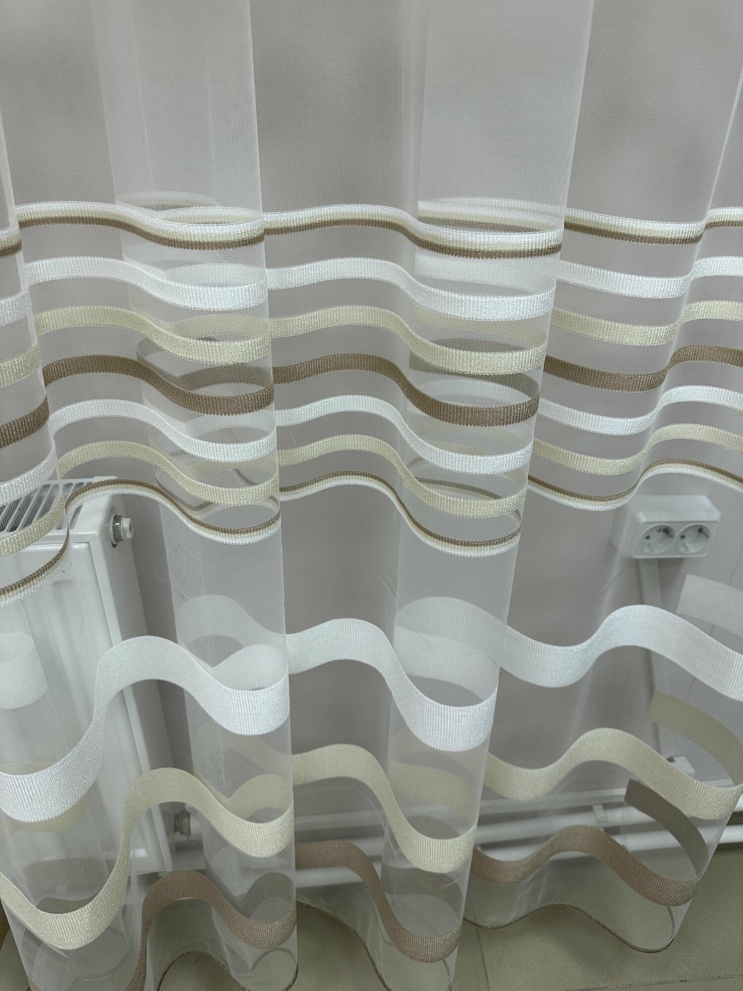 Тюль Сетка Полоски 00039 бежевые 500*280 — фото 1