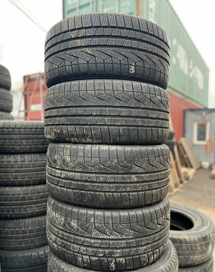 Pirelli Winter Sottozero 240 Serie II 255/40 R18