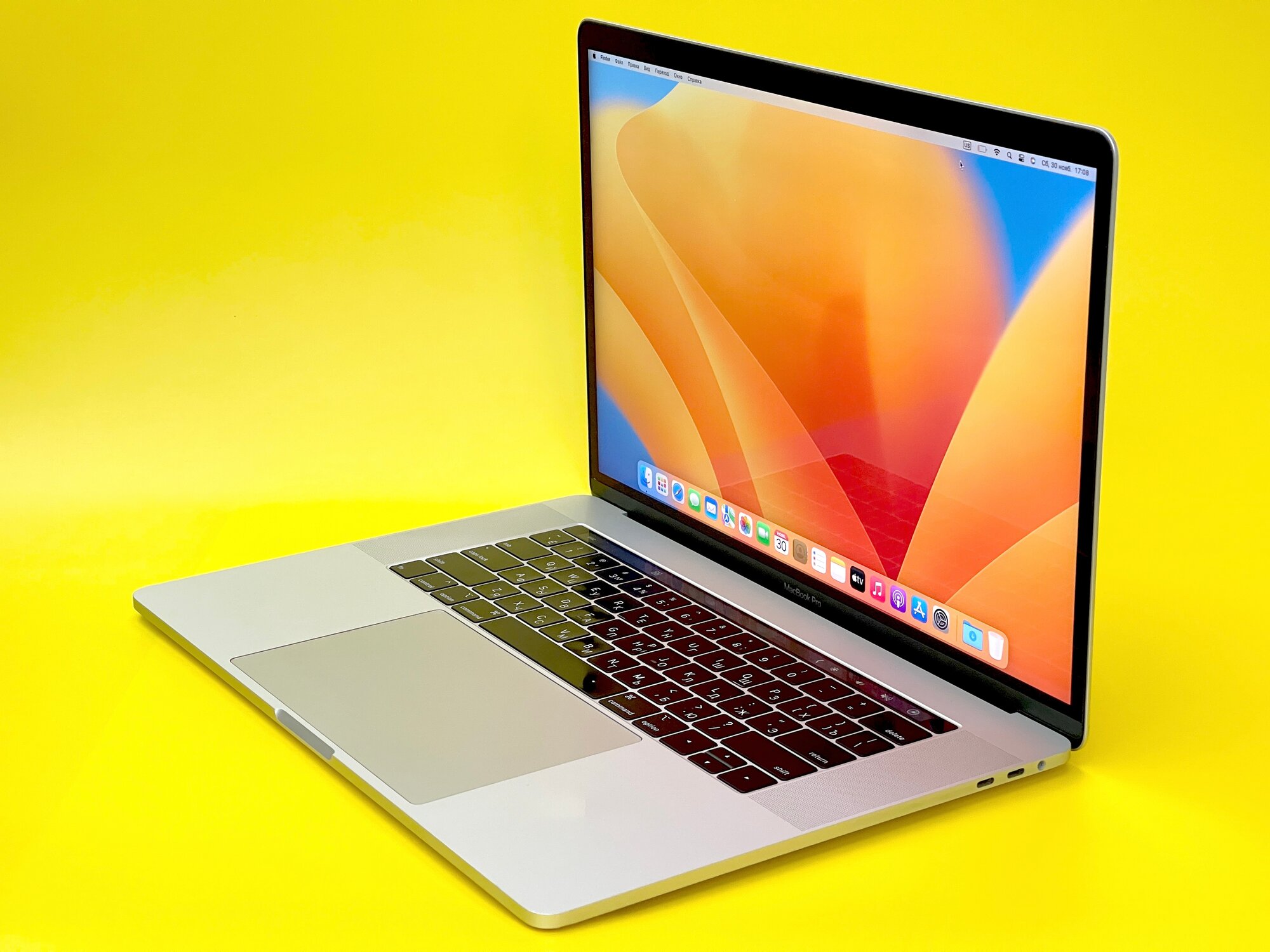 Macbook pro 15 2018 i7 16gb 256gb — купить по низкой цене на