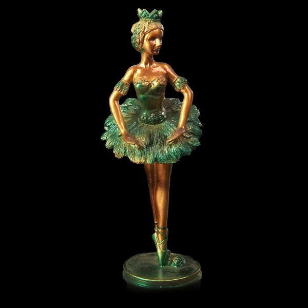 Сувенир полистоун "Балерина в зелёной пачке" 17х6.8х5.5 см