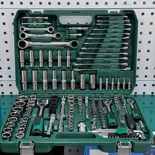 Набор инструментов SADA Max для автомобиля 151 предмет