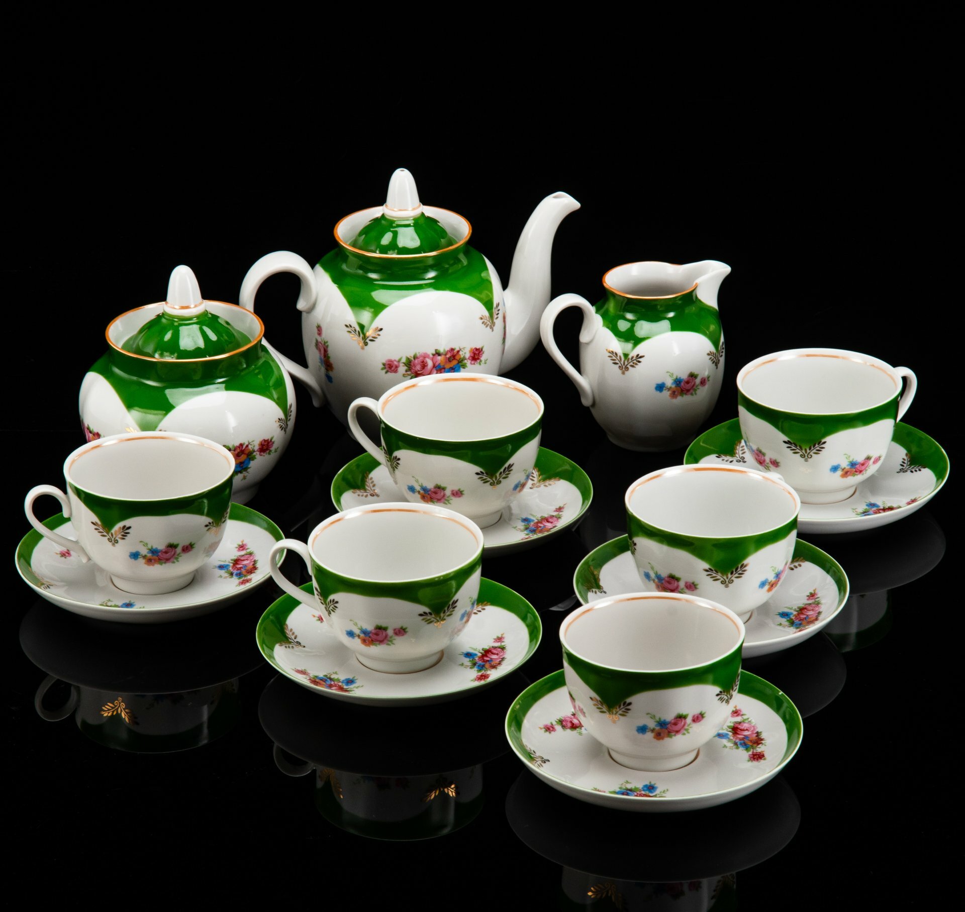 Сервиз чайный с цветочным декором на 6 персон (15 предметов), фарфор, деколь