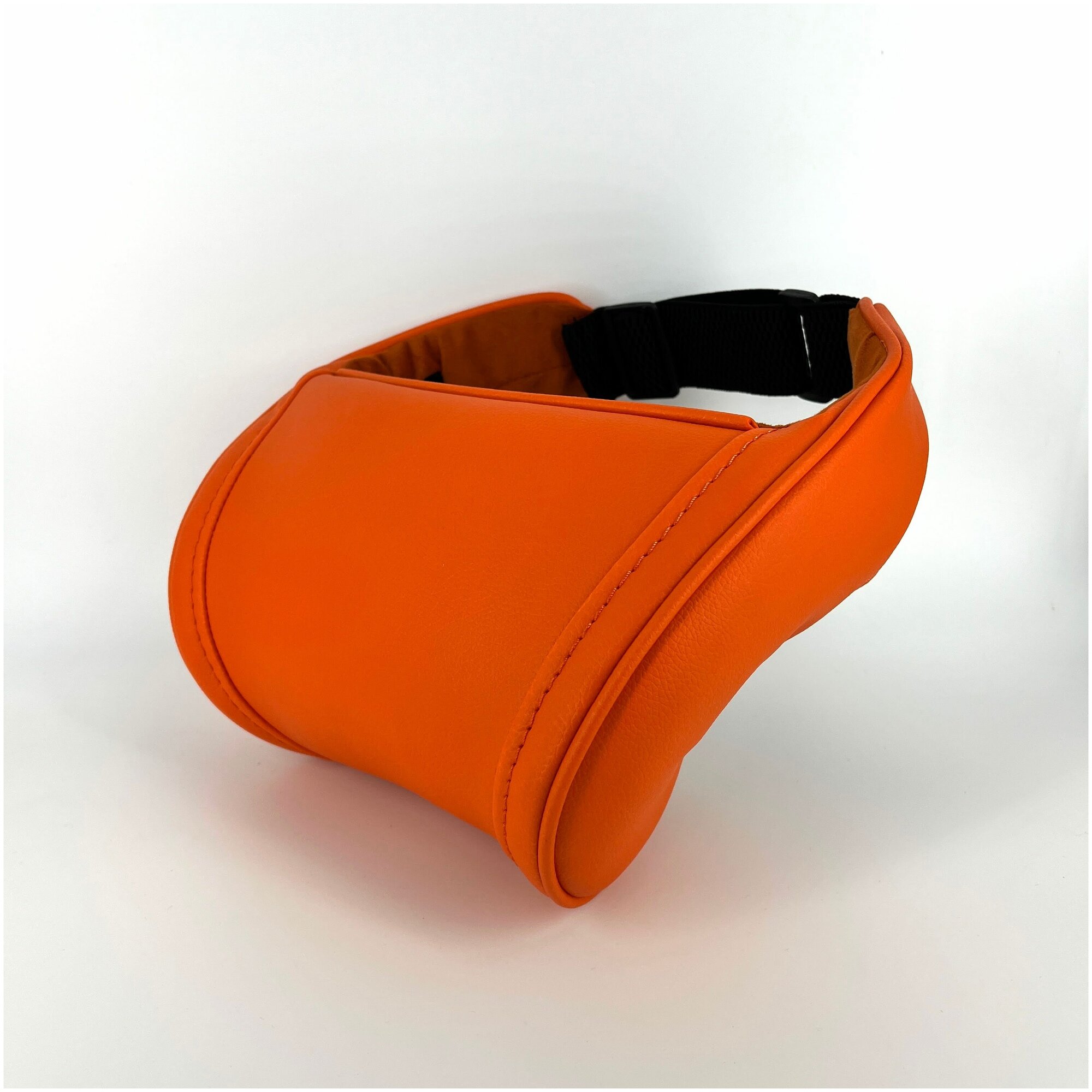 Оранжевая автомобильная ортопедическая подушка для шеи на подголовник на сиденье. Экокожа премиум класса.