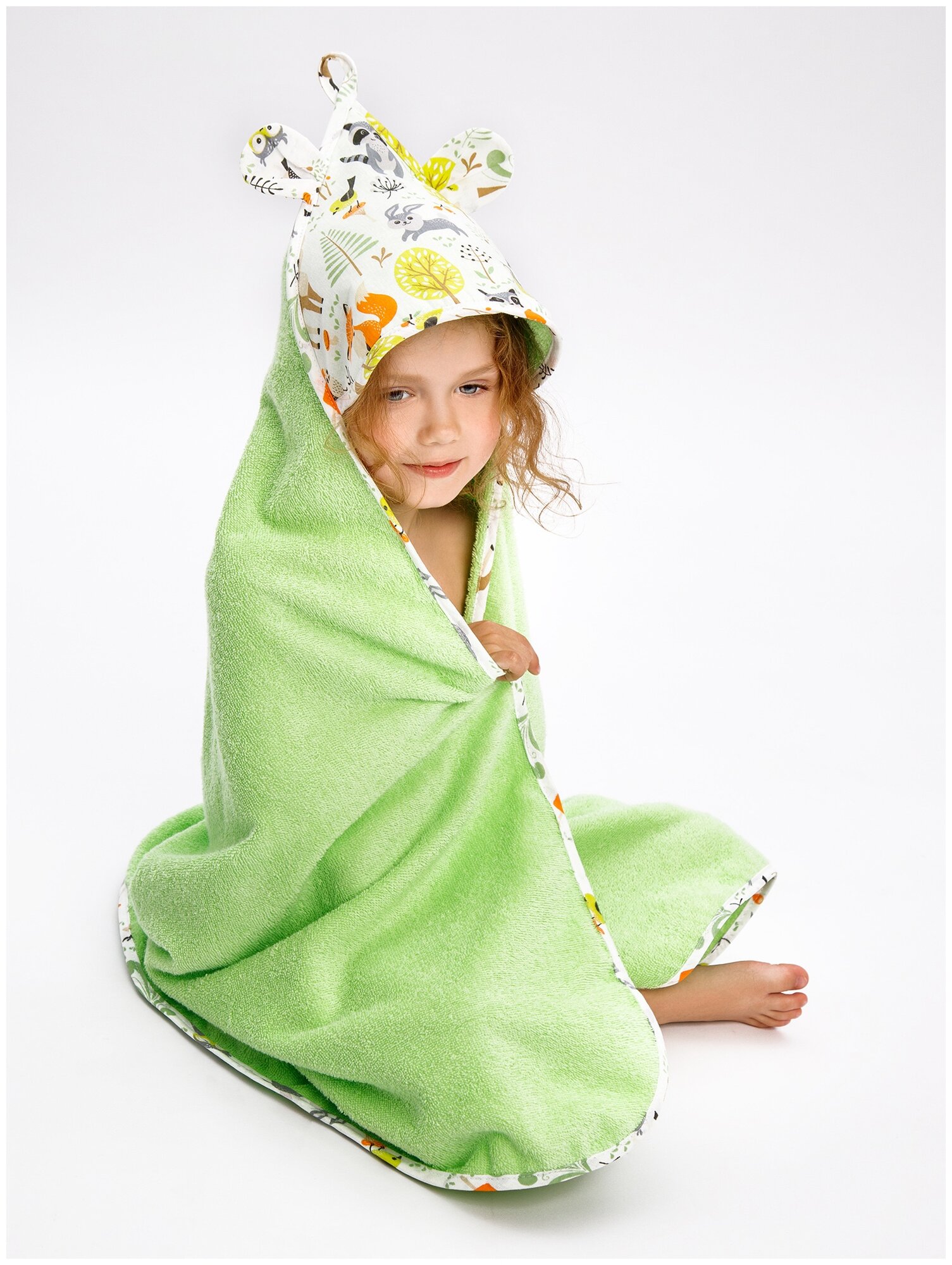 Полотенце детское с уголком Amarobaby CUTE LOVE зверята (зелёный), 90х90 см. - фотография № 2