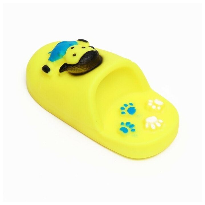 Игрушка для собак Пижон "Тапок", пищащая, 10 см, желтая - фотография № 2