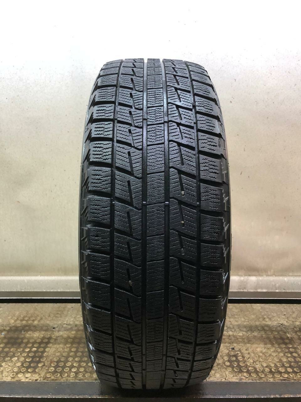 Bridgestone Blizzak Revo 1 225/60 R16 БУ Шины Зимние