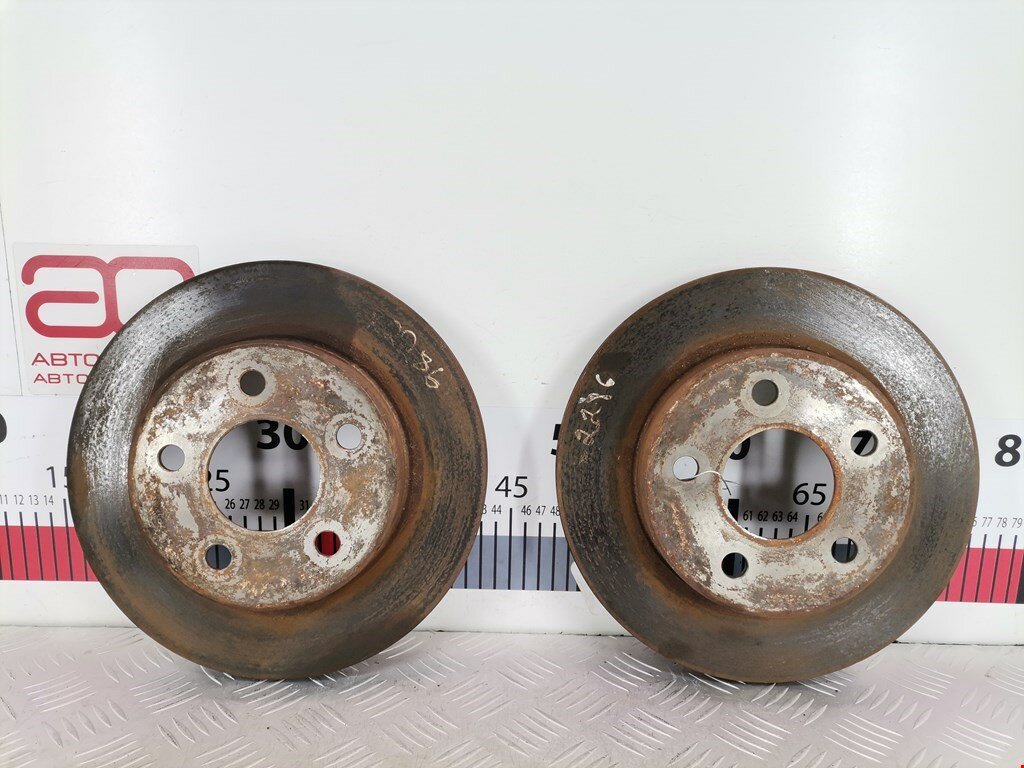 Диск тормозной задний Ford Thunderbird 10 F3SZ2C026AB арт. 1581660