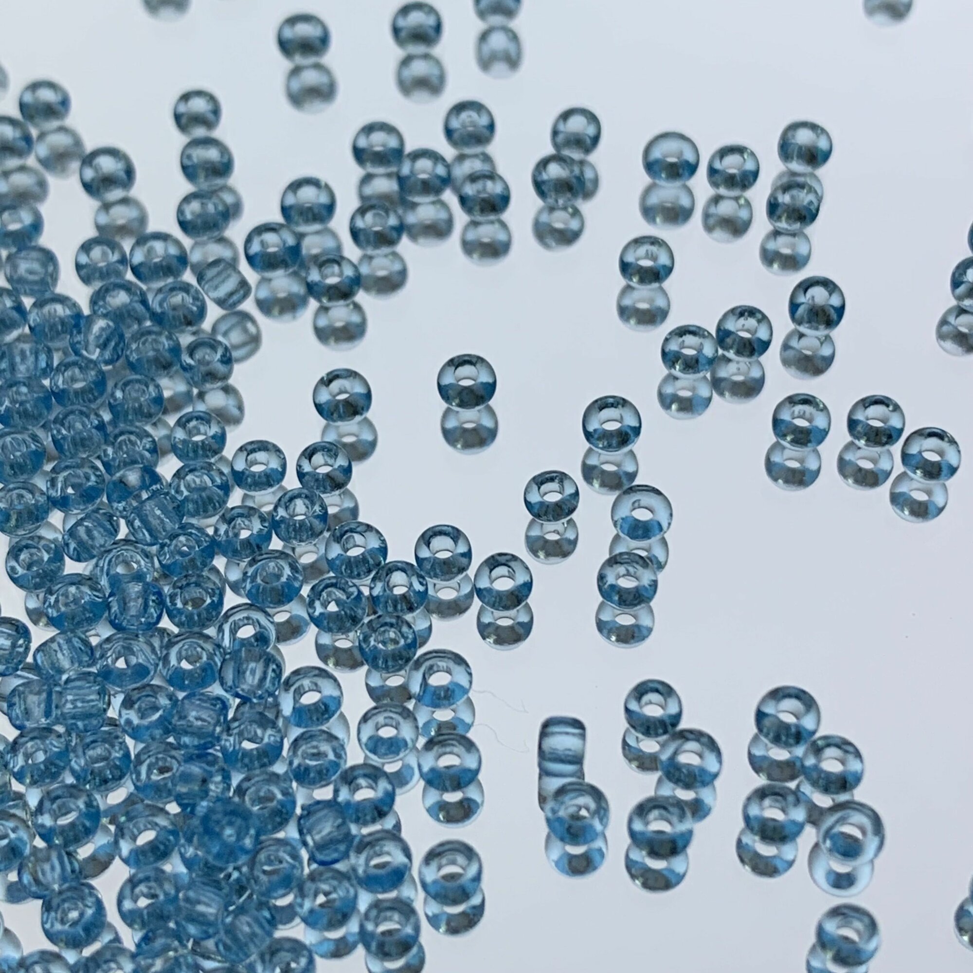 Чешский бисер Preciosa 31119/60000/10-(50г) . — фото 1