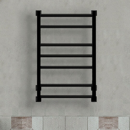 Изображение товара SATURN 80x50 (см) Полотенцесушитель водяной Черный