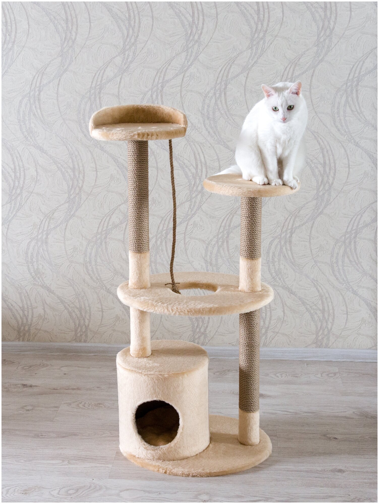 Когтеточка (игровой комплекс) YUGA для кошек с домиком, с лежанкой, с игрушкой 52х41х117см, бежевый - фотография № 12