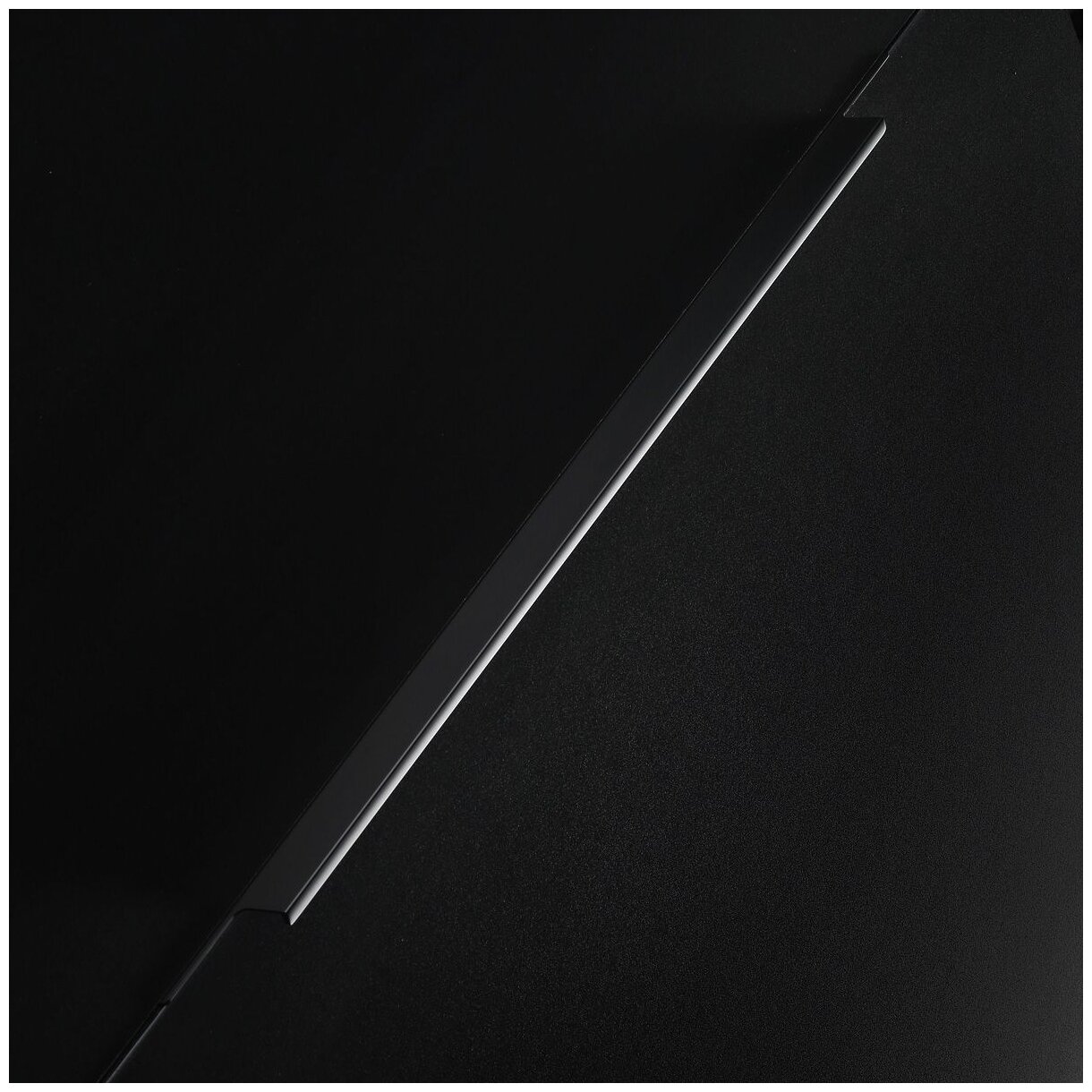 Ручка мебельная алюминиевая LIND 256/596 черный матовый - фотография № 5