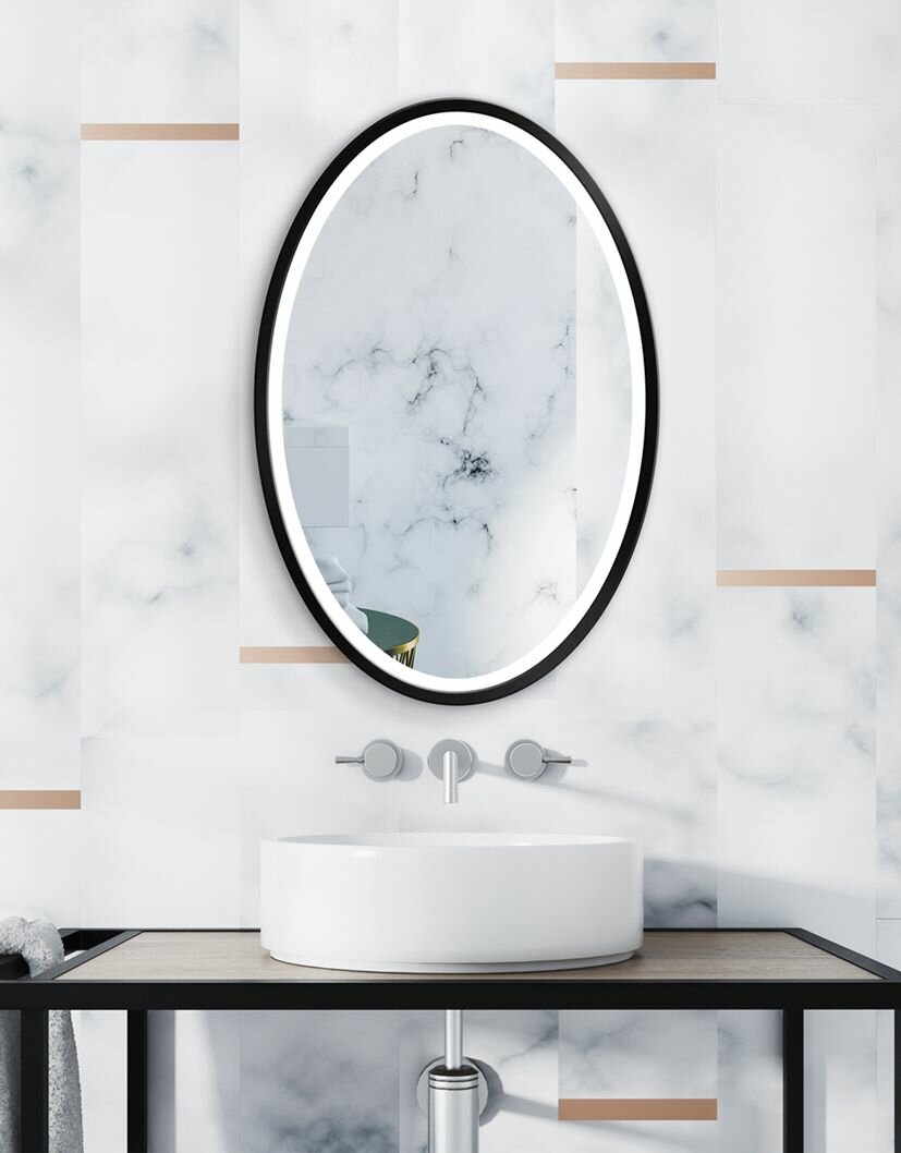 фото Овальное зеркало с подсветкой в ванну настенное черное в раме 90х60 см, TODA ALMA