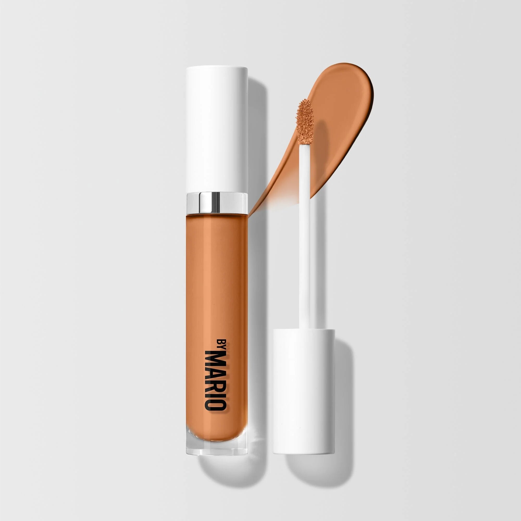 Makeup by Mario профессиональный консилер SurrealSkin™ Awakening Concealer 440 (Medium Dark Peach)