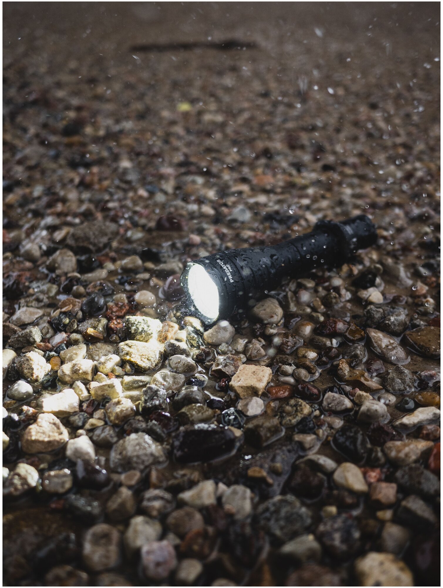 Универсальный фонарь ARMYTEK Predator Pro Magnet USB, черный / белый [f07301c] - фото №19