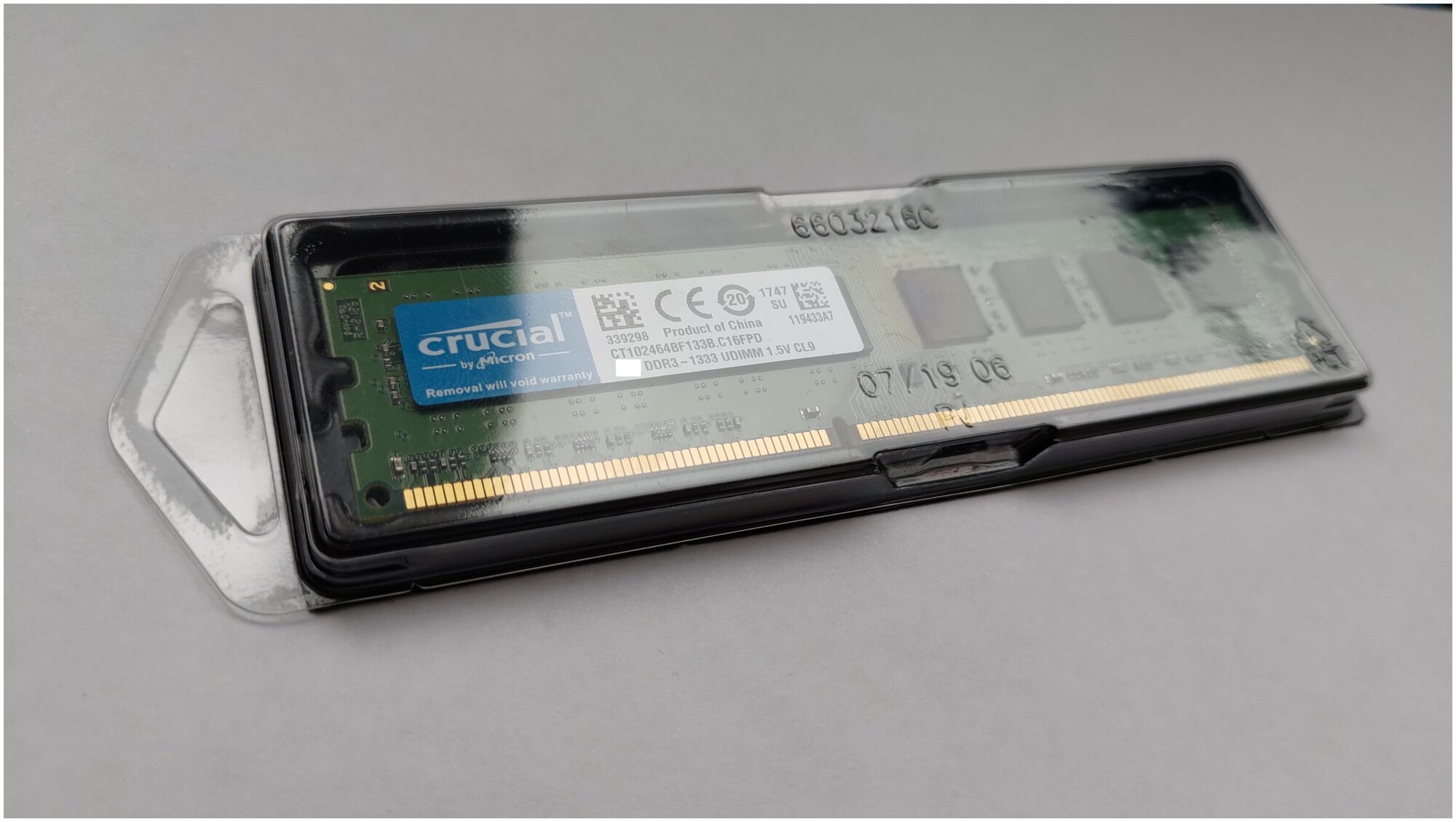 Оперативная память CRUCIAL DDR3 4 ГБ 1333 MHz DIMM PC3-10600U 1x4 ГБ (CT102464BF133B.4G) для компьютера