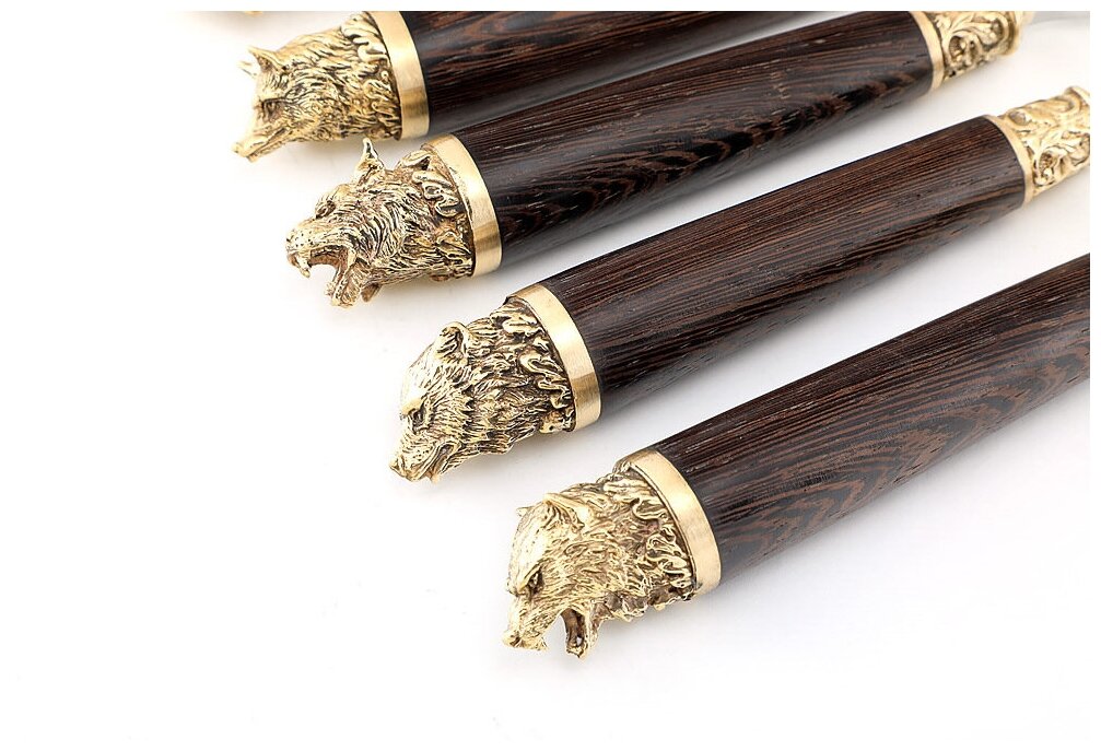 Подарочный мужской набор шампуров с деревянной ручкой в чехле MANS GIFT Дикие звери, 70 см, 6 шт, шампура в подарок мужчине на день рождения