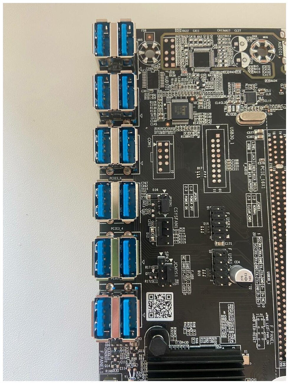 Материнская плата BTC-B250