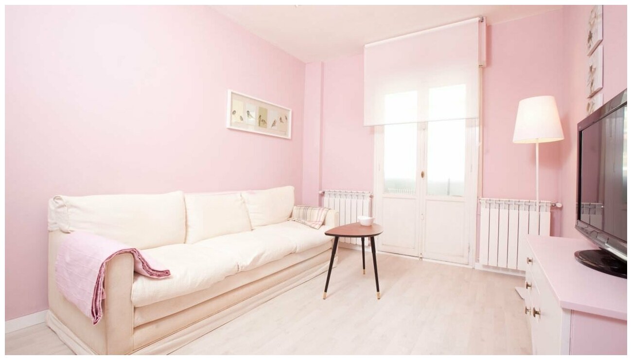 Краска Malare "ГОСТ" моющаяся интерьерная для стен и обоев, потолка, быстросохнущая без запаха матовая, бледно-розовый, (2.7л - 3.5кг). - фотография № 5